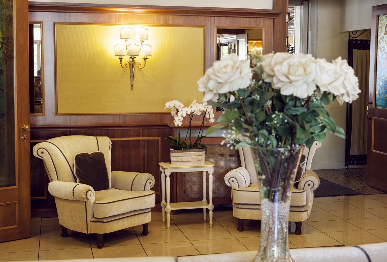 Hotel Conca d'Oro Salò Esterno foto