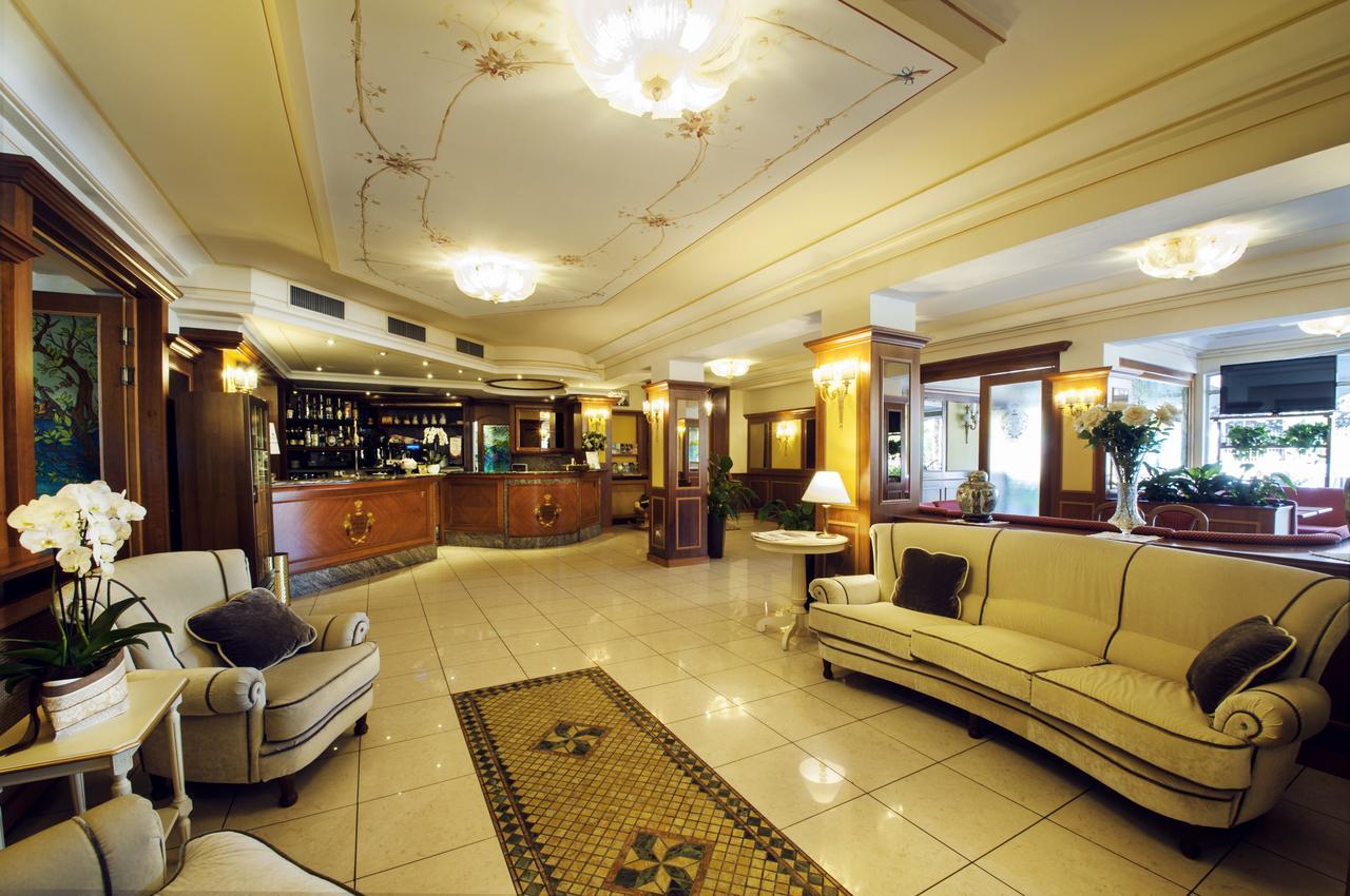 Hotel Conca d'Oro Salò Esterno foto